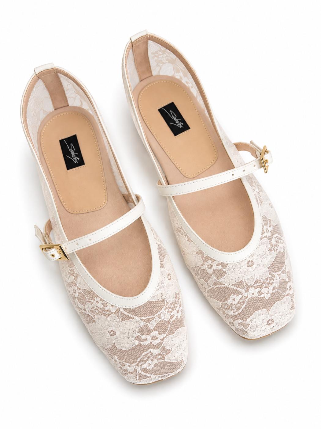 Dalia White Encaje