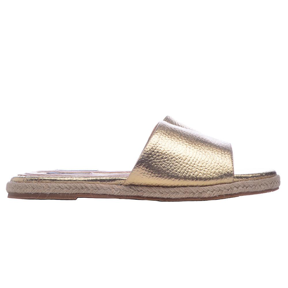 Mia Gold