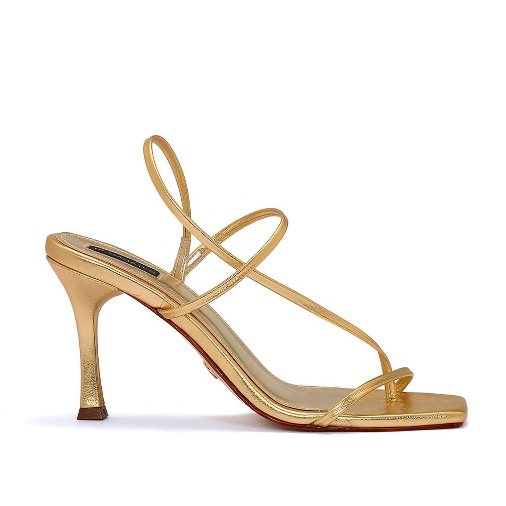 Nahomy Gold