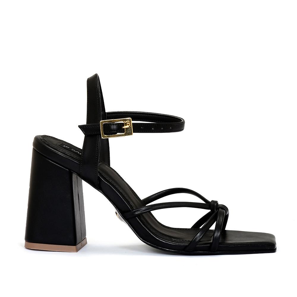 Paris Black